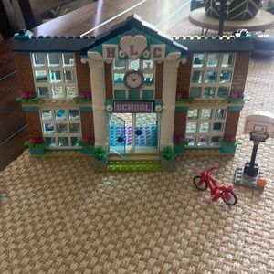Lego friends school